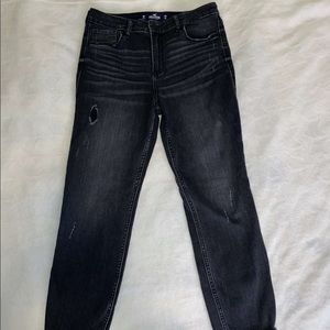 Hollister, size 9 High-Rise Super Skinny Jean